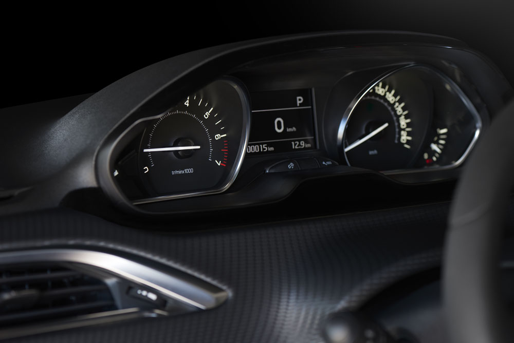 Peugeot i-Cockpit: 10 años del puesto de conducción más revolucionario 29 Motor16 2022 peugeot 208 i cockpit 1 Motor16