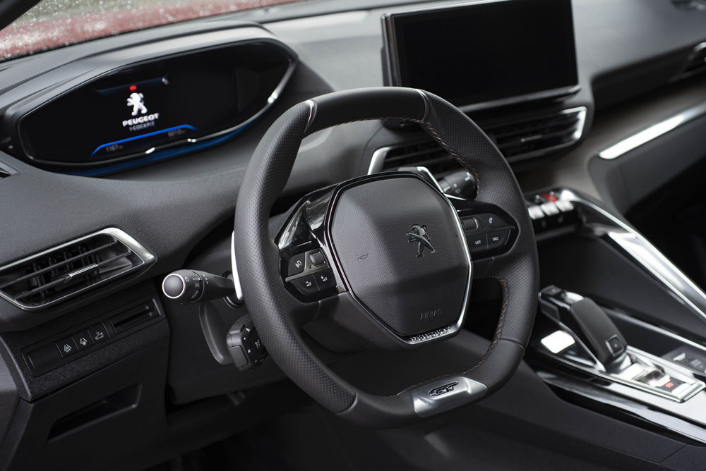 Peugeot i-Cockpit: 10 años del puesto de conducción más revolucionario 61 Motor16 2022 peugeot 3008 i cockpit 2 Motor16