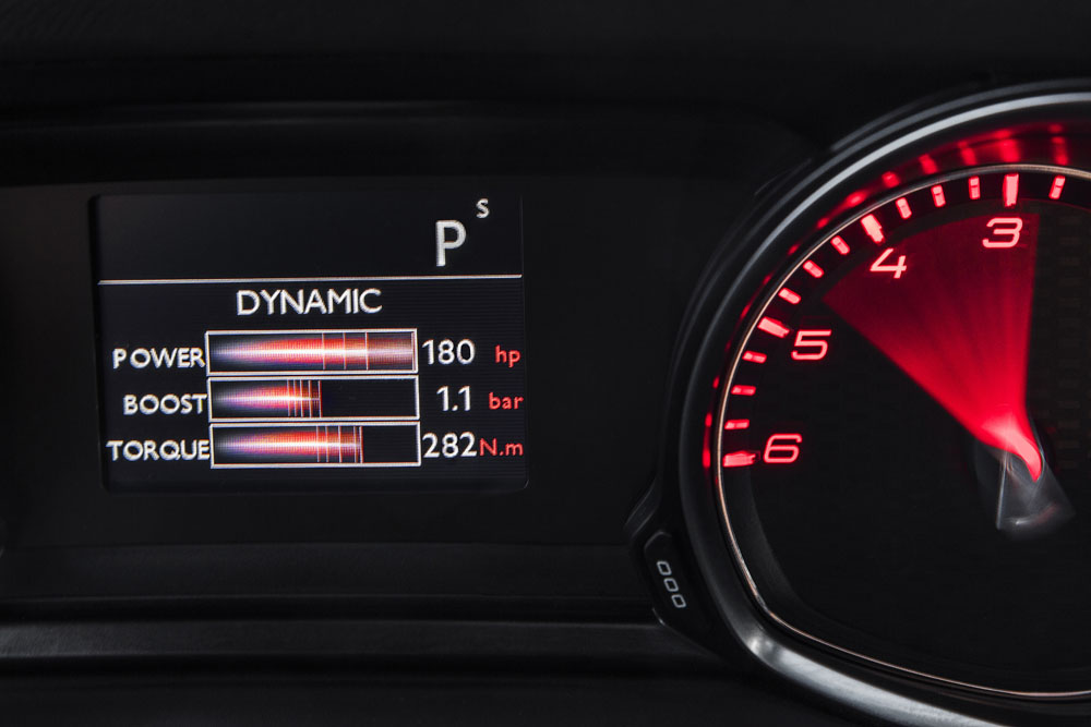 Peugeot i-Cockpit: 10 años del puesto de conducción más revolucionario 37 Motor16 2022 peugeot 308 i cockpit 5 Motor16