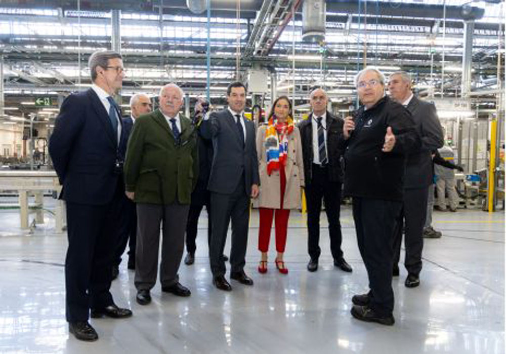 Refactory Sevilla: una segunda vida a los vehículos de Renault Group 1 Motor16 2022 refactory sevilla renault 3 Motor16