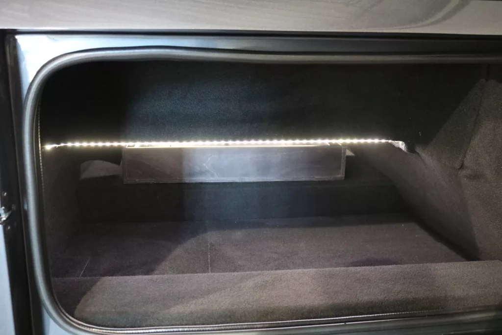 El Tesla Model 3 se prepara para ir de entierro 17 Motor16 2022 tesla model 3 funebre 14 Motor16