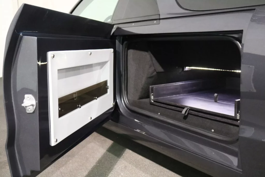 El Tesla Model 3 se prepara para ir de entierro 18 Motor16 2022 tesla model 3 funebre 15 Motor16