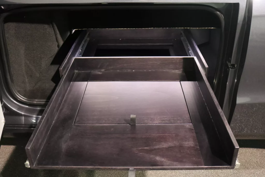 El Tesla Model 3 se prepara para ir de entierro 19 Motor16 2022 tesla model 3 funebre 16 Motor16