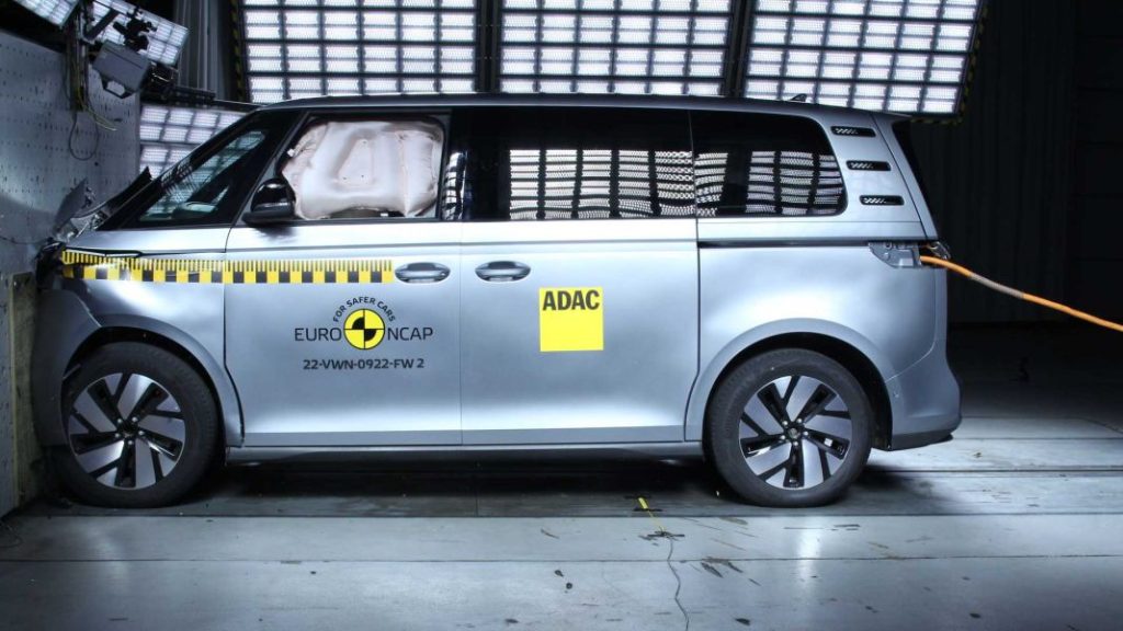 2022 volkswagen id. buzz euro ncap 5 Motor16
