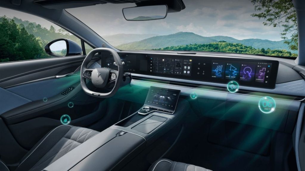 Voyah Zhuiguang: una impresionante berlina eléctrica para China 21 Motor16 2022 voyah ev sedan 10 Motor16