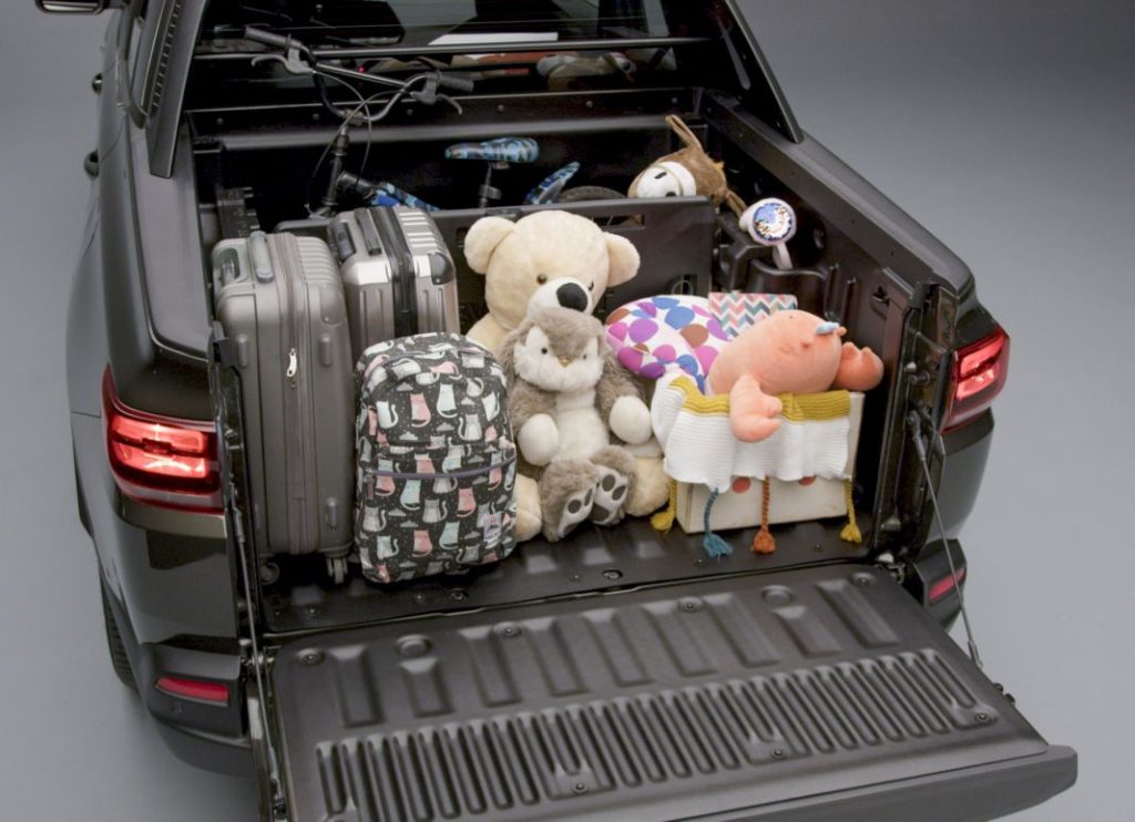 Chevrolet Montana: un pequeño pick-up con tres cilindros 19 Motor16 2023 Chevrolet Montana 26 1 Motor16