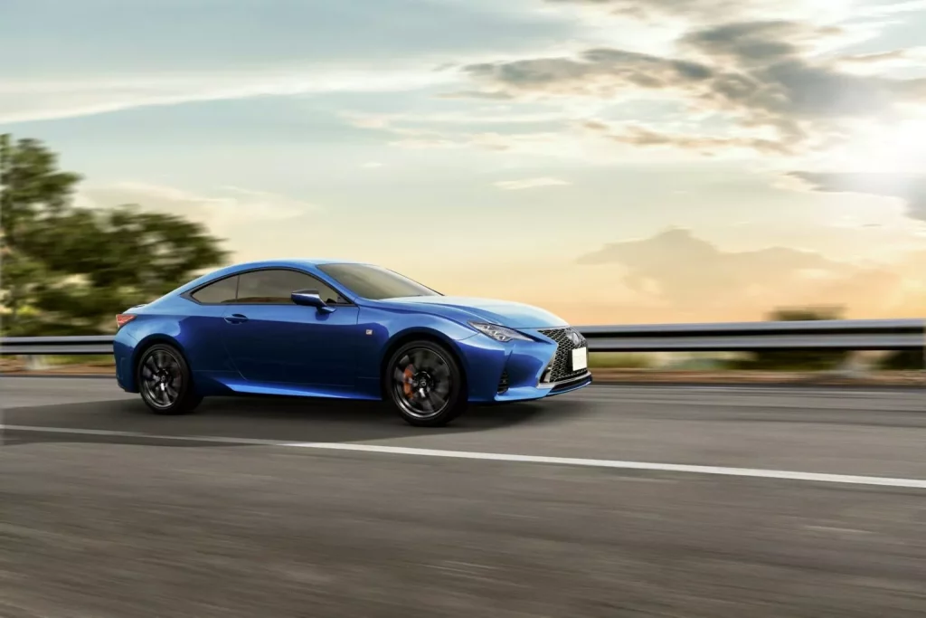 2023 Lexus RC Japon 3 Motor16