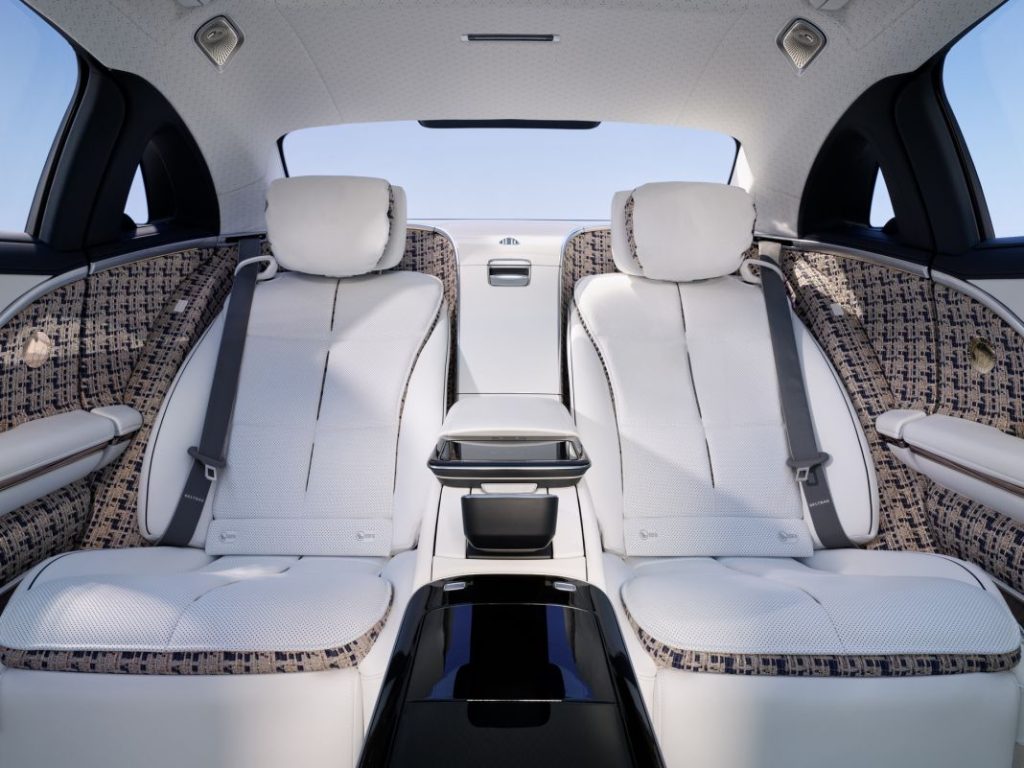 Haute Voiture: el Mercedes-Maybach más exclusivo de la historia 12 Motor16 2023 Mercedes Maybach S 680 Haute Voiture 10 Motor16