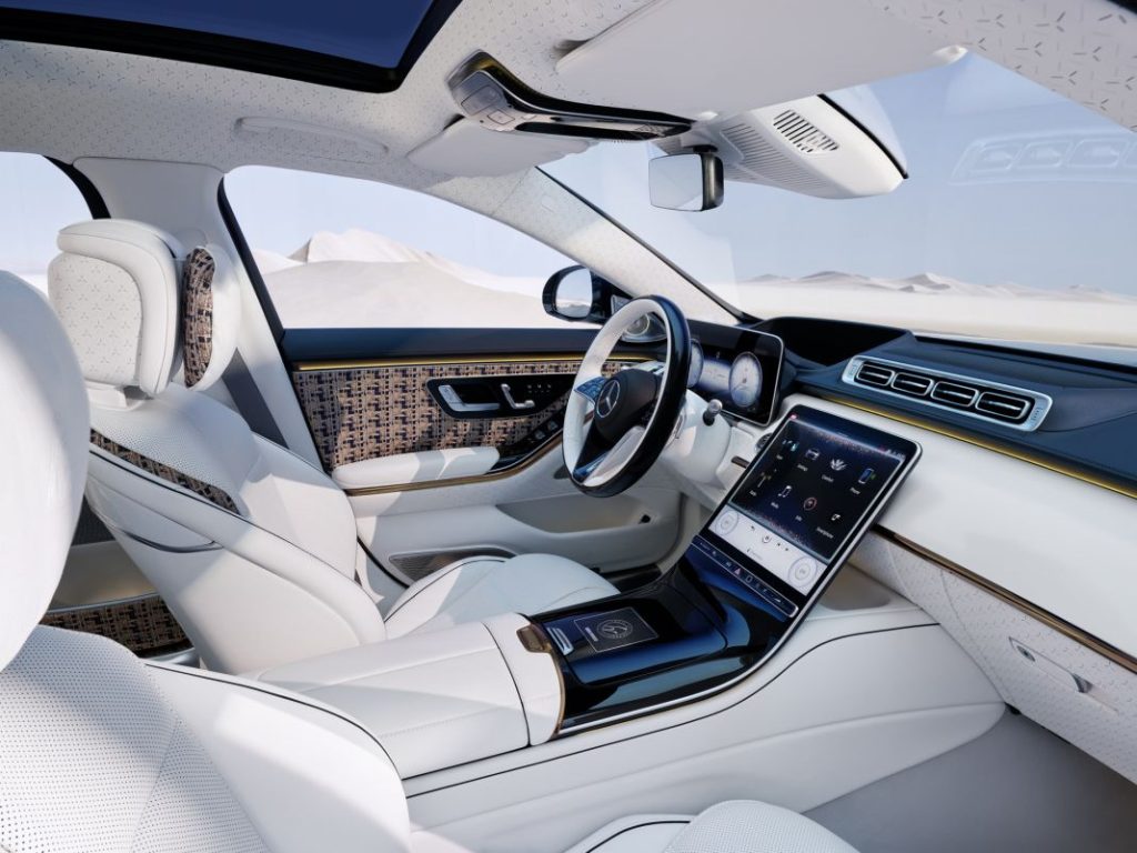 Haute Voiture: el Mercedes-Maybach más exclusivo de la historia 10 Motor16 2023 Mercedes Maybach S 680 Haute Voiture 8 Motor16