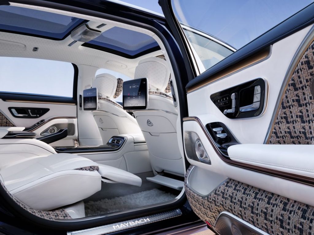 Haute Voiture: el Mercedes-Maybach más exclusivo de la historia 11 Motor16 2023 Mercedes Maybach S 680 Haute Voiture 9 Motor16