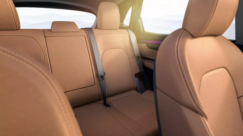 VinFast VF 8: un SUV eléctrico que llega desde Vietnam 15 Motor16 2023 VinFast VF 8 12 Motor16