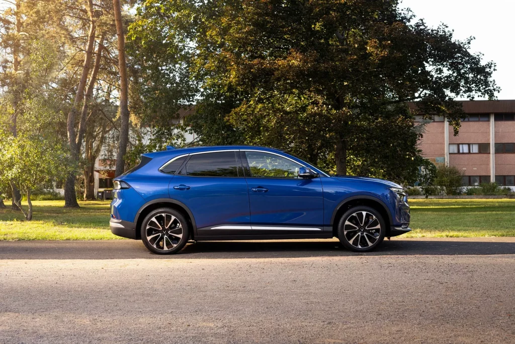 VinFast VF 8: un SUV eléctrico que llega desde Vietnam 7 Motor16 2023 VinFast VF 8 4 Motor16