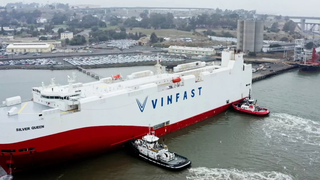 VinFast VF 8: llegan a Estados Unidos cargados de malos augurios 11 Motor16 2023 VinFast VF 8 EE.UU 9 Motor16