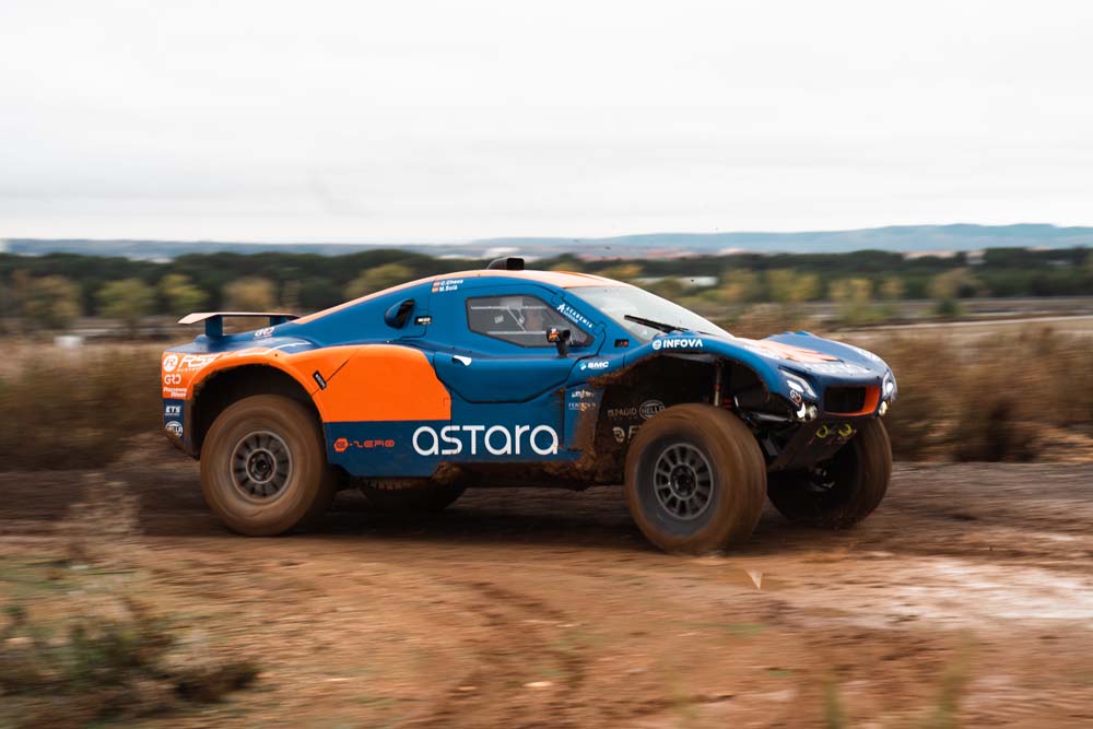 Así es el eficiente Astara que correrá en el Dakar 11 Motor16 Astara 01 Concept 8 Motor16