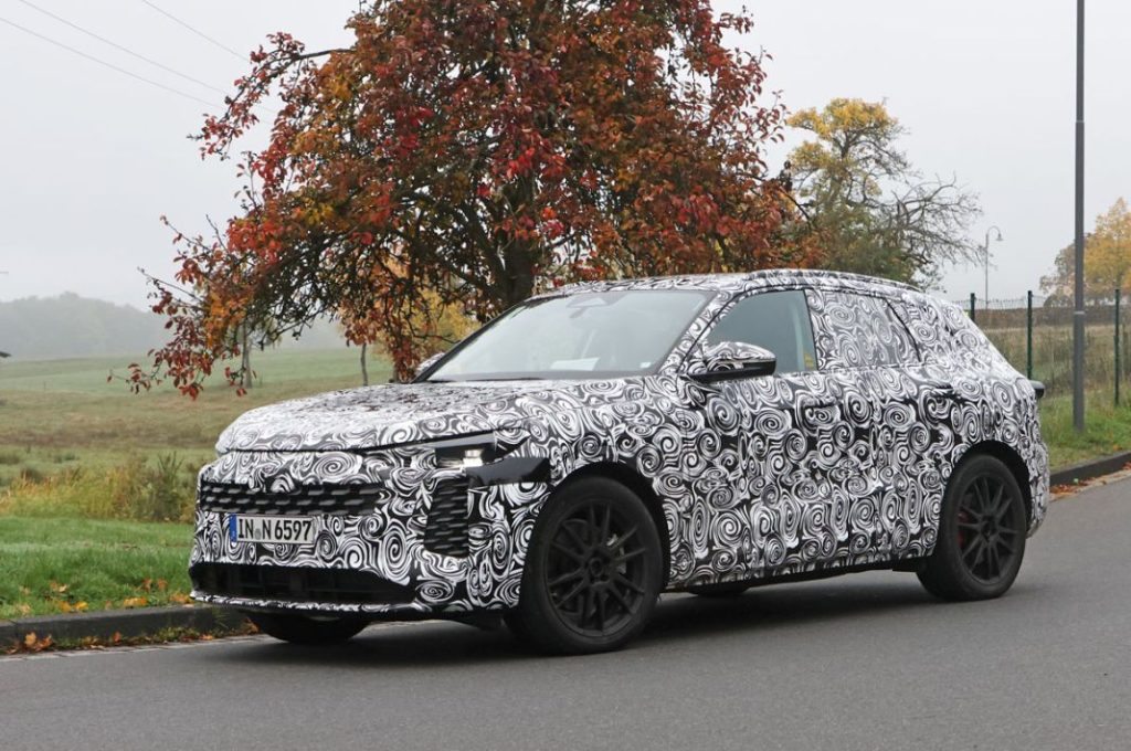 El nuevo Audi Q5, espiado por dentro y por fuera 21 Motor16 Audi Q5 18 Motor16