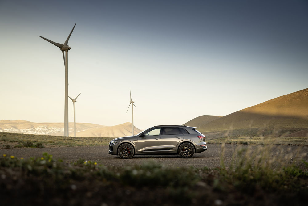 Conducimos el Audi Q8 e-tron. Más lejos, más rápido… mejor 3 Motor16 Audi Q8 e-tron