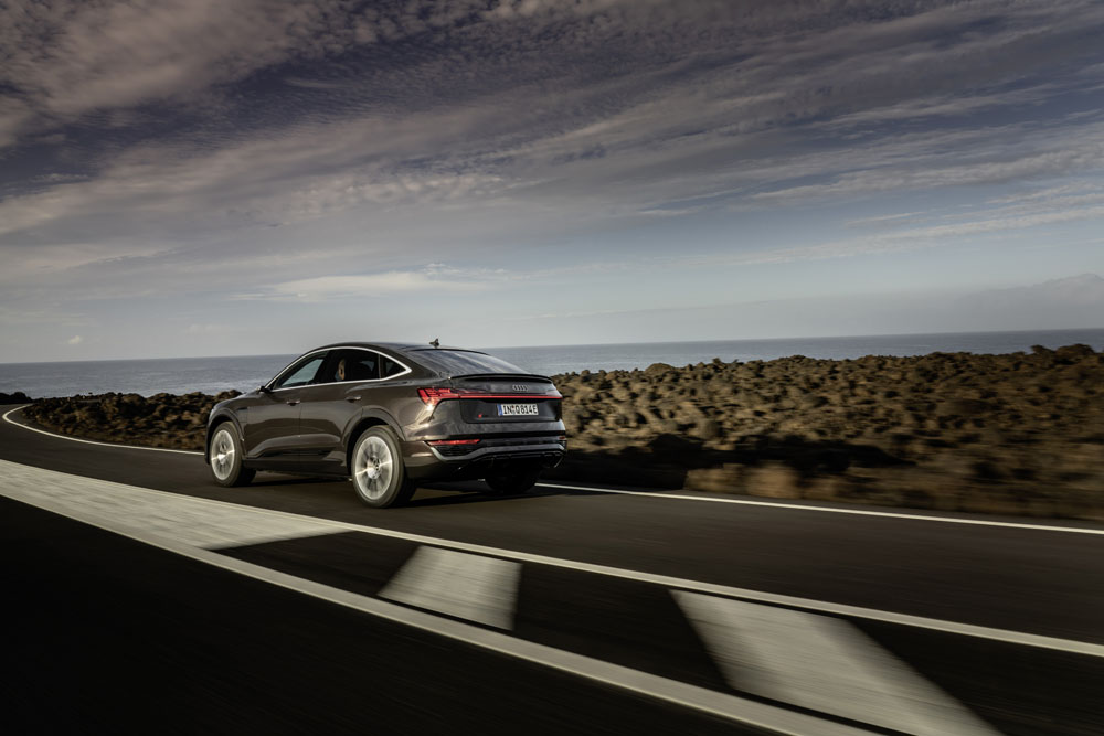 Conducimos el Audi Q8 e-tron. Más lejos, más rápido… mejor 17 Motor16 Audi Q8 e tron madeirabrown23 Motor16