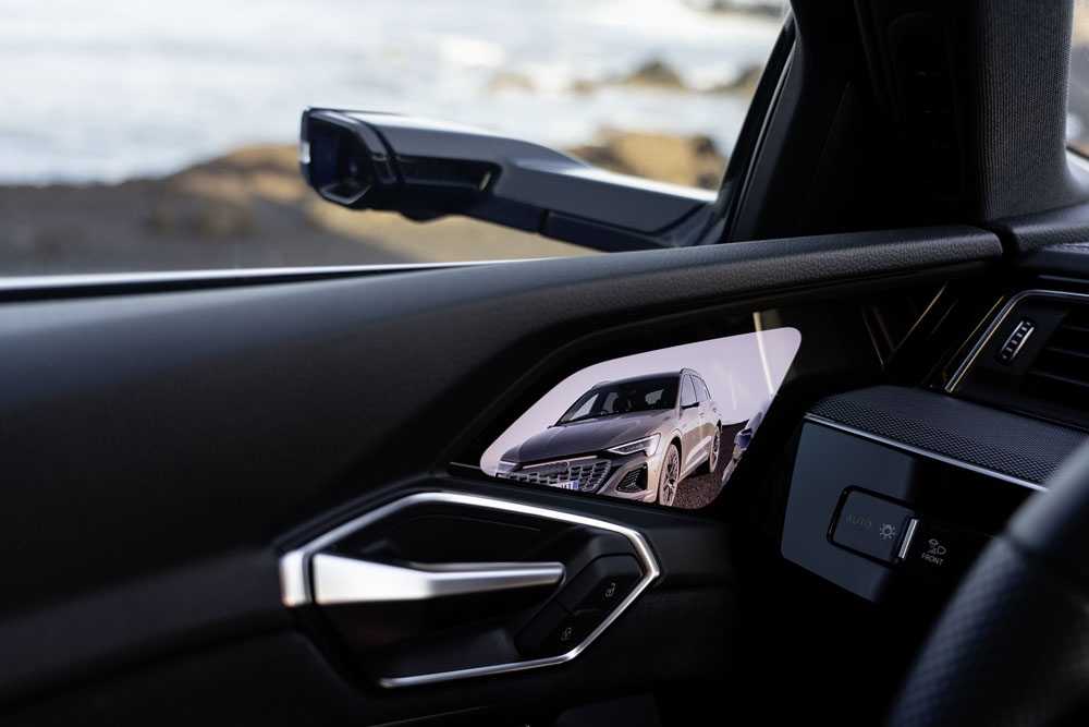 Conducimos el Audi Q8 e-tron. Más lejos, más rápido… mejor 27 Motor16 Audi Q8 e tron mythosblack31 Motor16