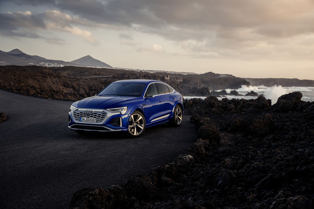 Conducimos el Audi Q8 e-tron. Más lejos, más rápido… mejor 31 Motor16 Audi Q8 e tron ultrablue09 Motor16