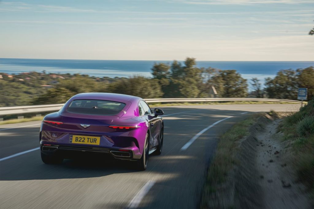 El Bentley Batur entra en su fase final de desarrollo 6 Motor16 Bentley Batur 1 1 Motor16