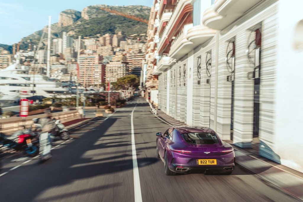 El Bentley Batur entra en su fase final de desarrollo 8 Motor16 Bentley Batur 3 1 Motor16