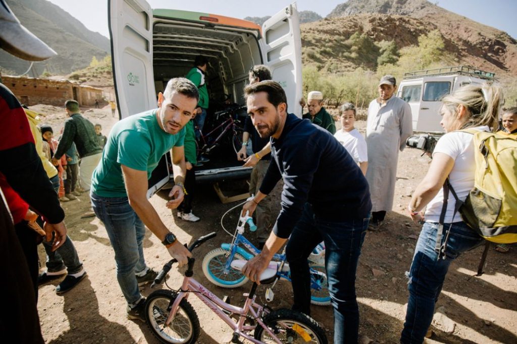 Así ayudan Skoda y Alberto Contador a los niños del Atlas marroquí 5 Motor16 Bicis para la vida entrega 81 Motor16