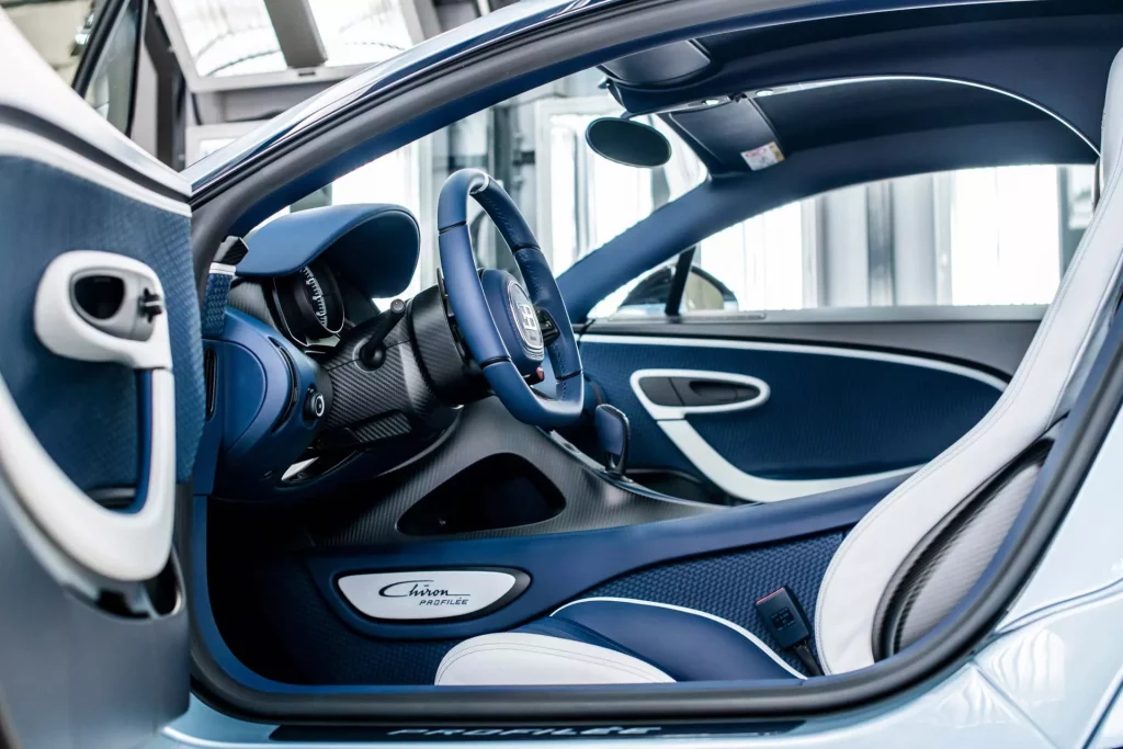 2022 Bugatti Chiron Profilée. Imagen interior.