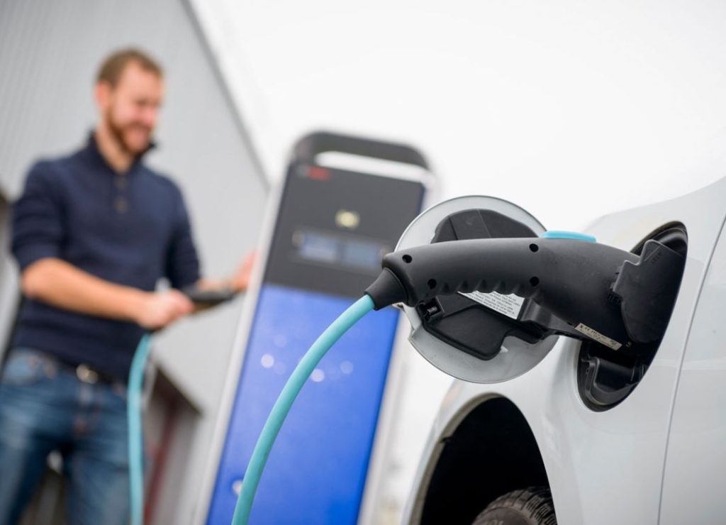 El compromiso sostenible de Bosch 4 Motor16 COMPROMISO SOSTENIBILIDAD DE BOSCH 1 Motor16
