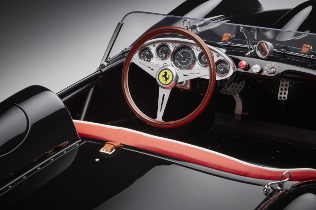 The Little Car Company, fabricante de coches artesanales eléctricos a escala, sigue creciendo 20 Motor16 Coches a escala M16 17 1 Motor16