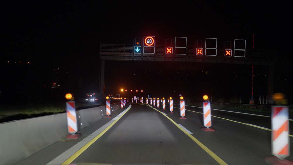 Los nuevos faros de Porsche convierten la noche en día 5 Motor16 Faros HD Matrix Led de Porsche 23 Motor16