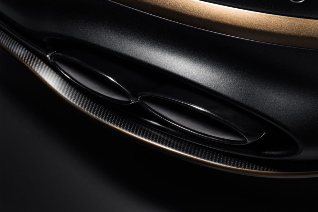 Bentley Flying Spur Hybrid, edición especial 'The Surgeon' 9 Motor16 Flying Spur Surgeon 5 1 Motor16