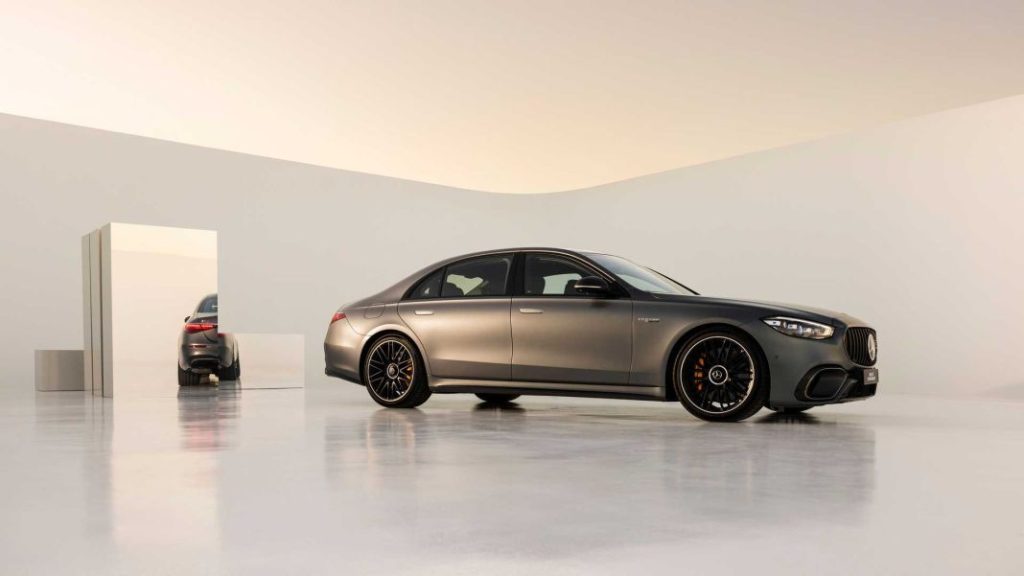 Mercedes AMG S 63 M16 32 Motor16
