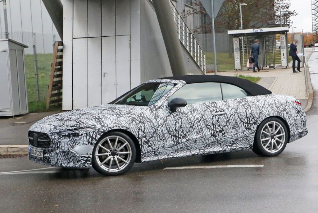 El Mercedes CLE Cabrio lo enseña todo 8 Motor16 Mercedes CLE Convertible 6 Motor16