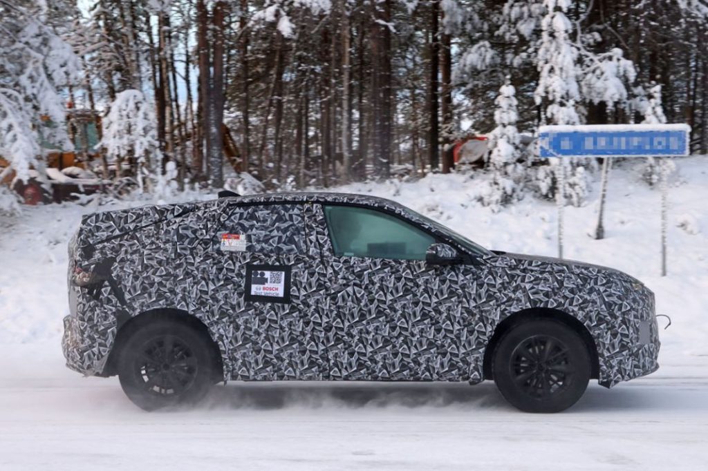 El Peugeot 3008 Coupé es una realidad 21 Motor16 Peugeot 3008 SUV Coupe 17 Motor16