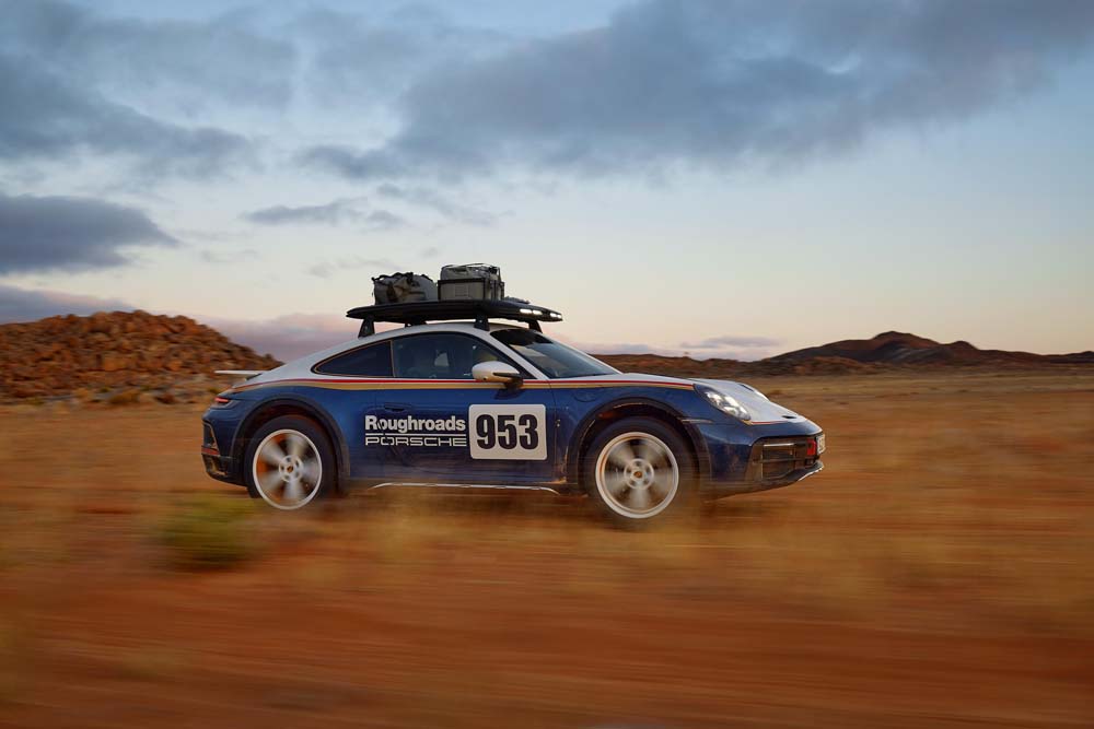 Este Porsche 911 tiene un 'calzado' muy especial 2 Motor16 Porsche 911 Dakar.