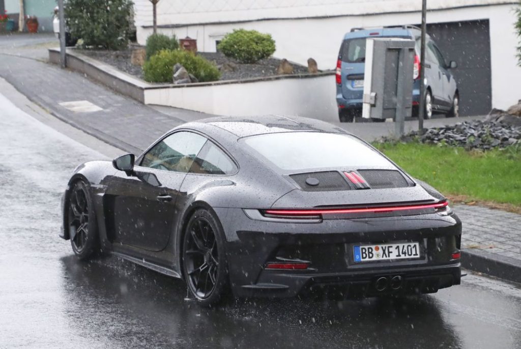 El Porsche 911 ST está a punto 13 Motor16 Porsche 911 ST 11 Motor16