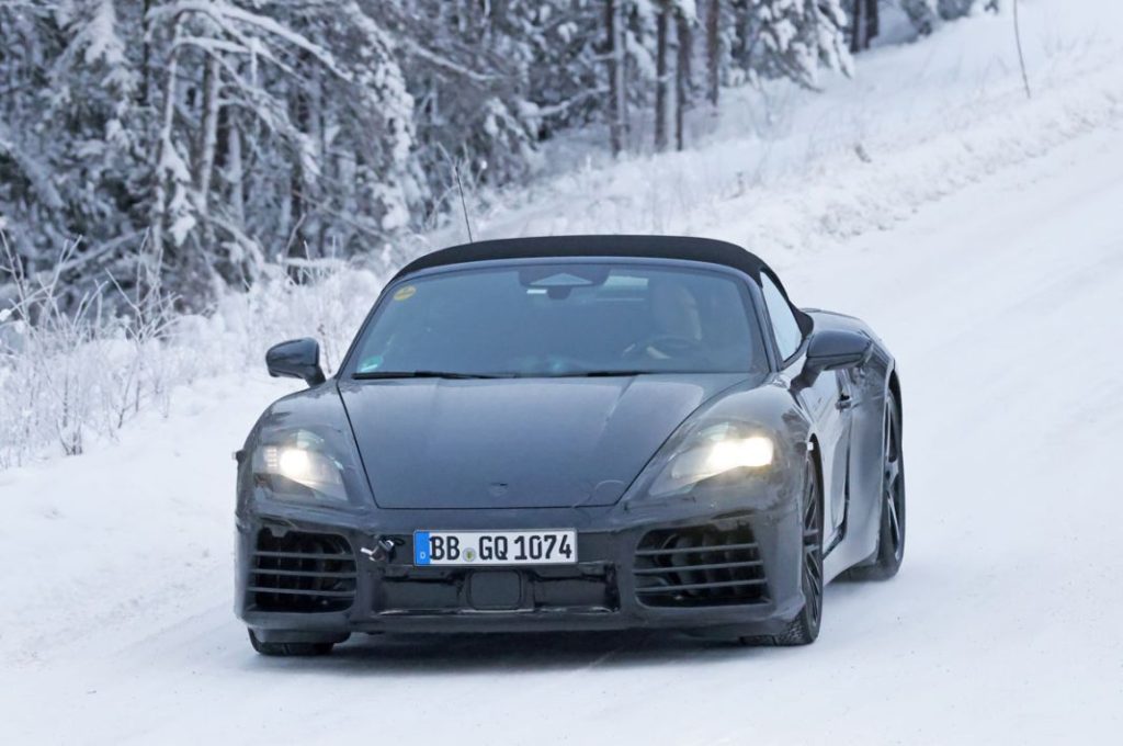 Porsche Boxster EV 1 Motor16