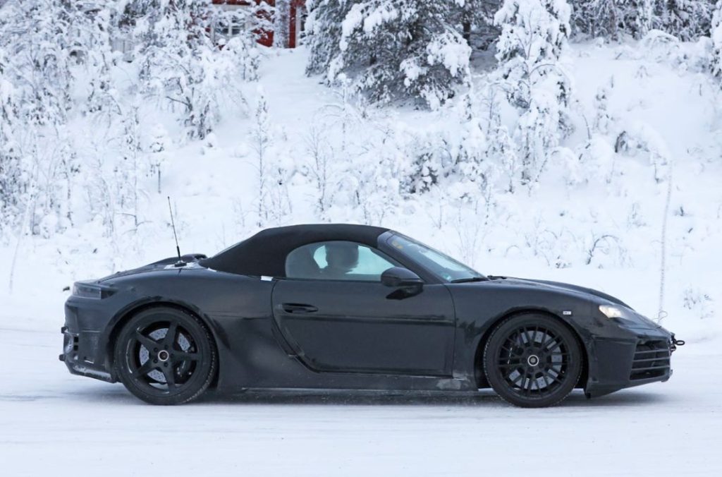 Porsche Boxster EV 10 Motor16