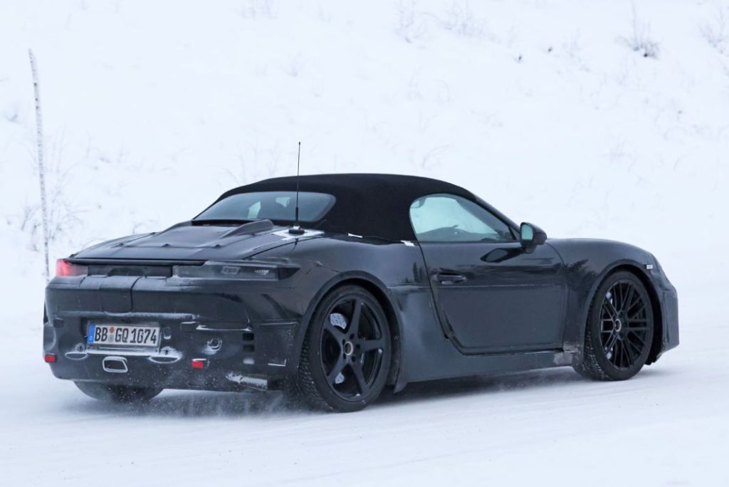Porsche Boxster EV 15 Motor16