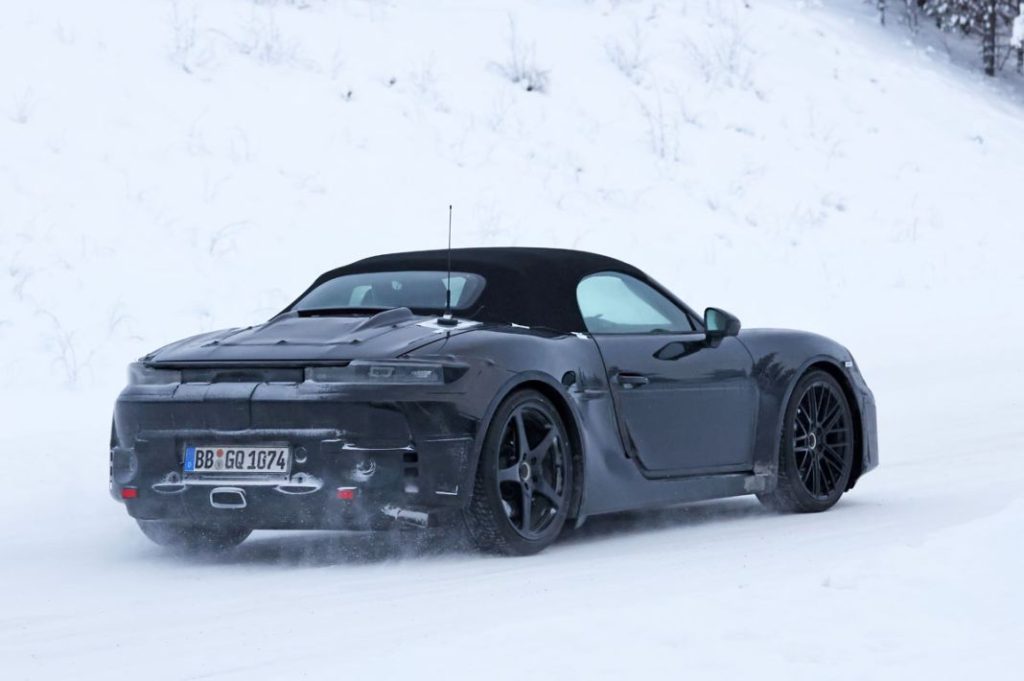 Porsche Boxster EV 16 Motor16