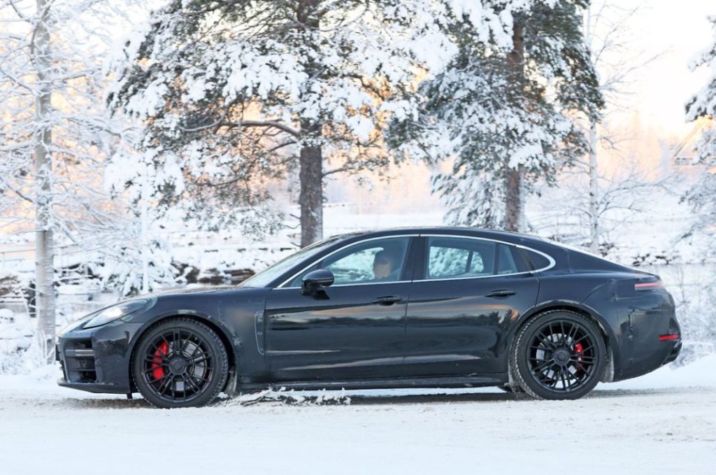 Un Porsche Panamera más radical puede estar en camino 1 Motor16 Porsche Panamera