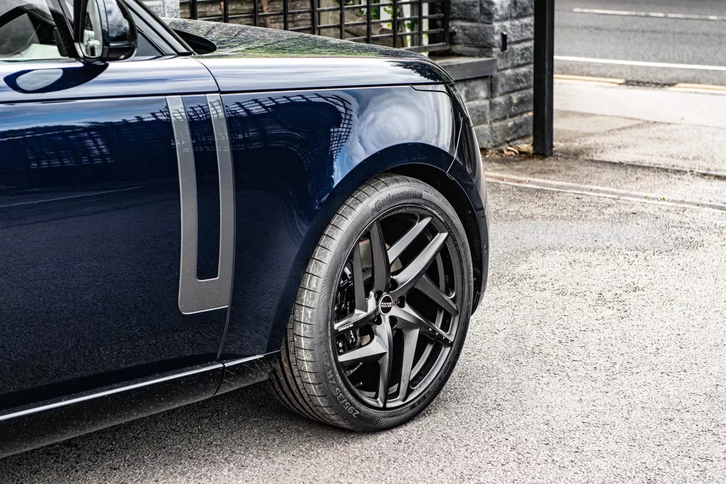Project Kahn te permite mejorar tu nuevo Range Rover 24 Motor16 Project Kahn Land Rover Range Rover 25 Motor16