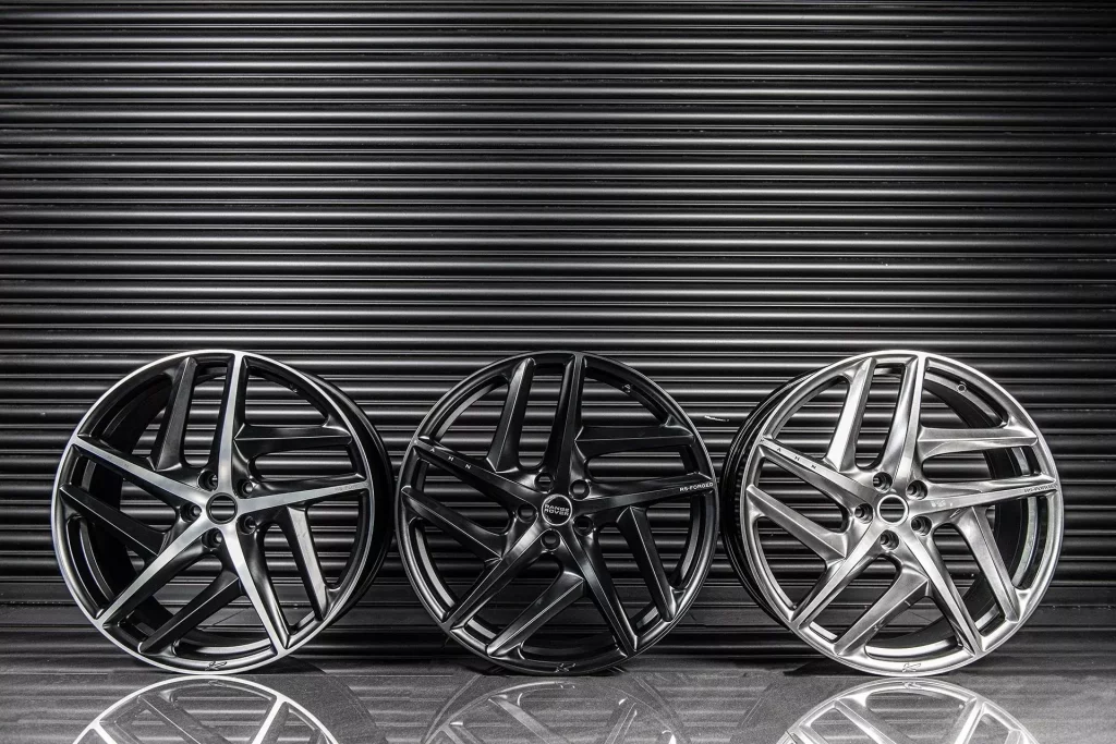 Project Kahn te permite mejorar tu nuevo Range Rover 2 Motor16 Range Rover Project Kahn 2023. Imagen llantas.
