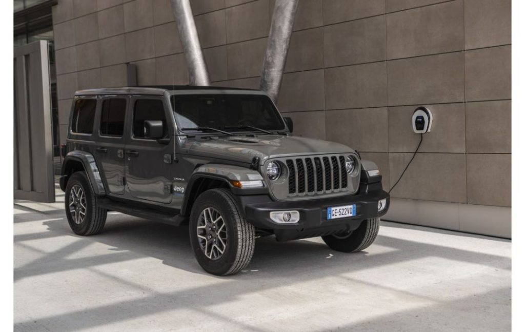 El coche híbrido que ha sido retirado del mercado por fallos de potencia 3 Motor16 wrangler