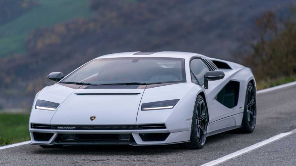 Los coches que no te vas a poder comprar aún tocándote la lotería 80 Motor16 Lamborguini