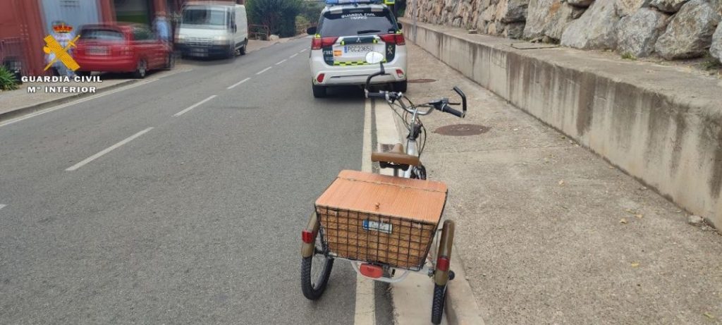 1.700 euros de multa por conducir un vehículo fabricado en casa 149 Motor16 multa