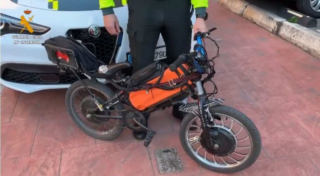 1.700 euros de multa por conducir un vehículo fabricado en casa 152 Motor16 imagen 48 Motor16