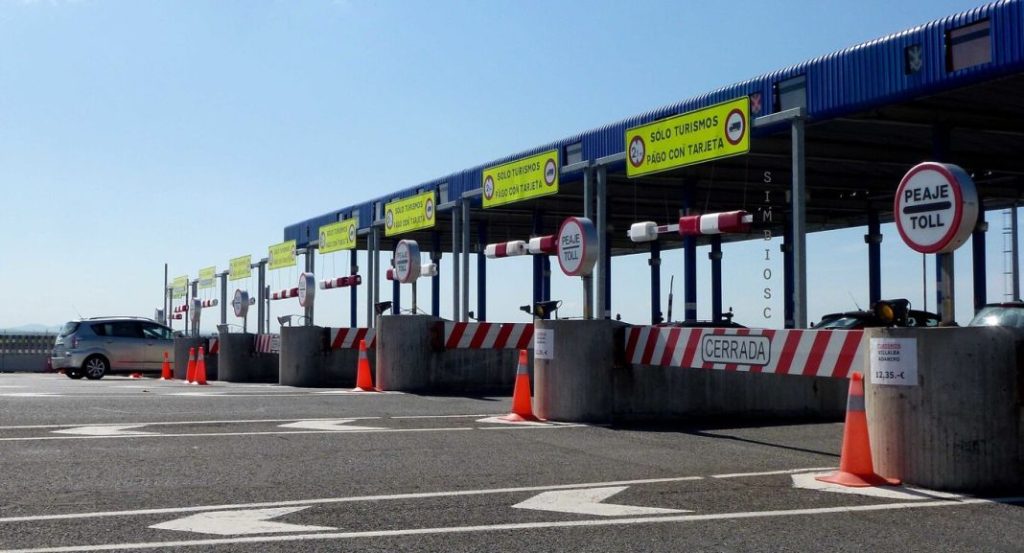 Los únicos conductores que no deberán pagar peajes en 2024 69 Motor16 uso