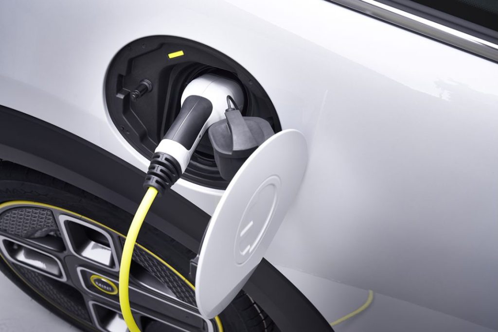 Las ventas de coches electrificados en España superan una cifra histórica, pero insuficiente 1 Motor16 coches eléctricos