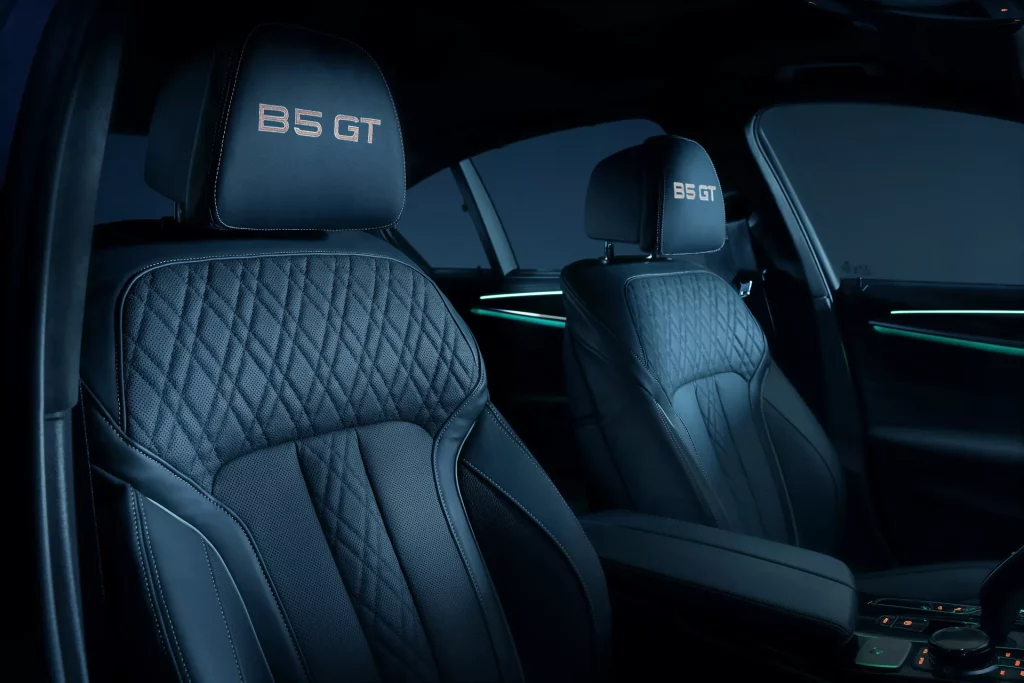 2023 ALPINA B5 GT 28 Motor16